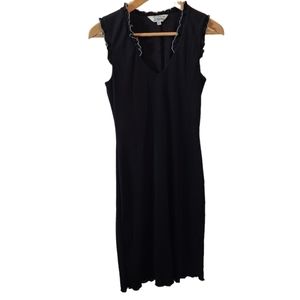 Hourglass Women's  Black V-neck Sleeveless Dress